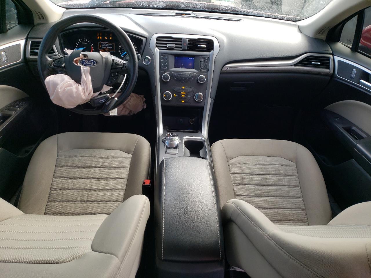 2020 Ford Fusion - Image 8
