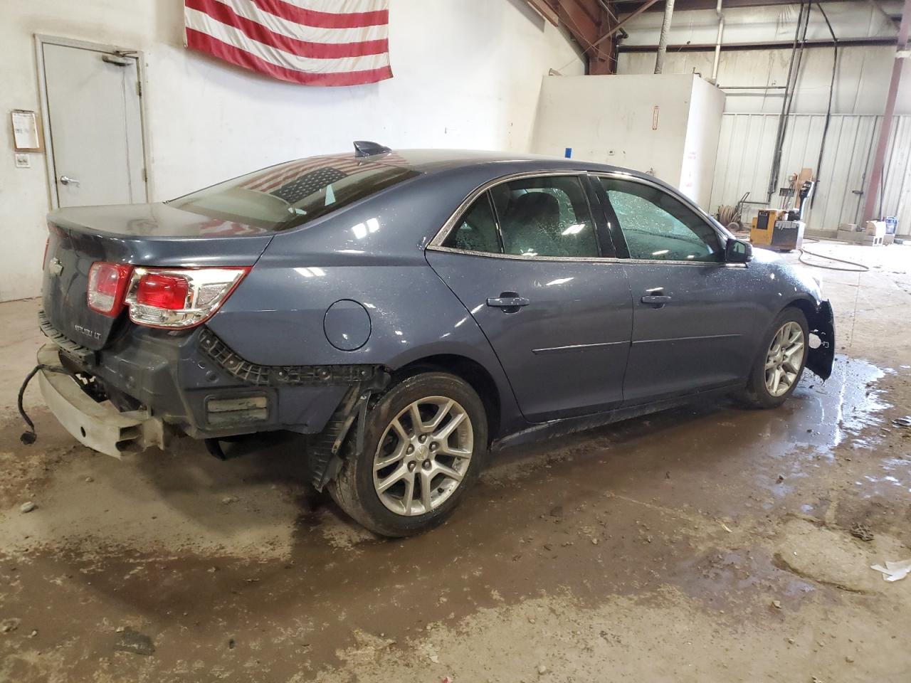 2015 Chevrolet Malibu - Image 3