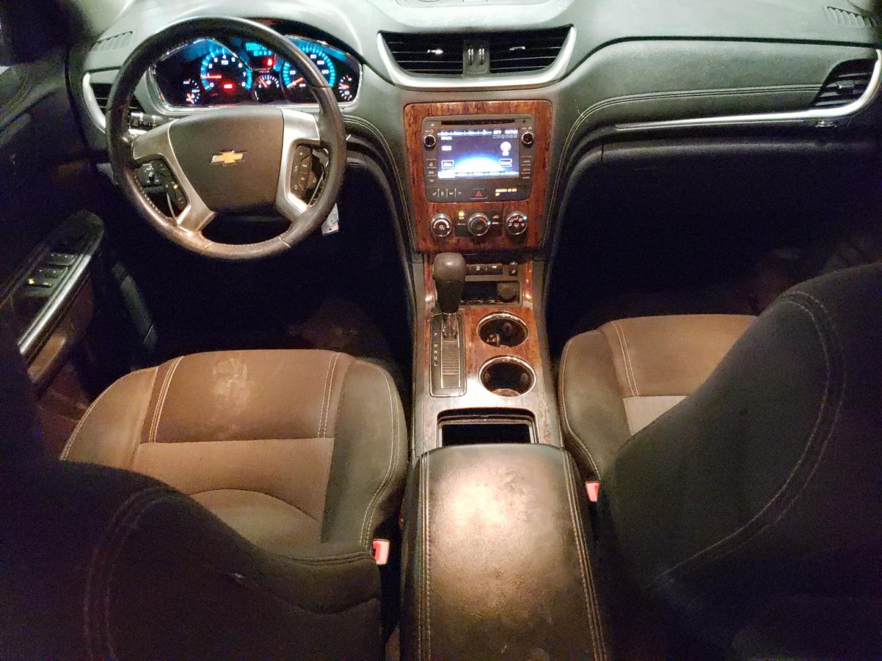 2014 Chevrolet Traverse - Image 8