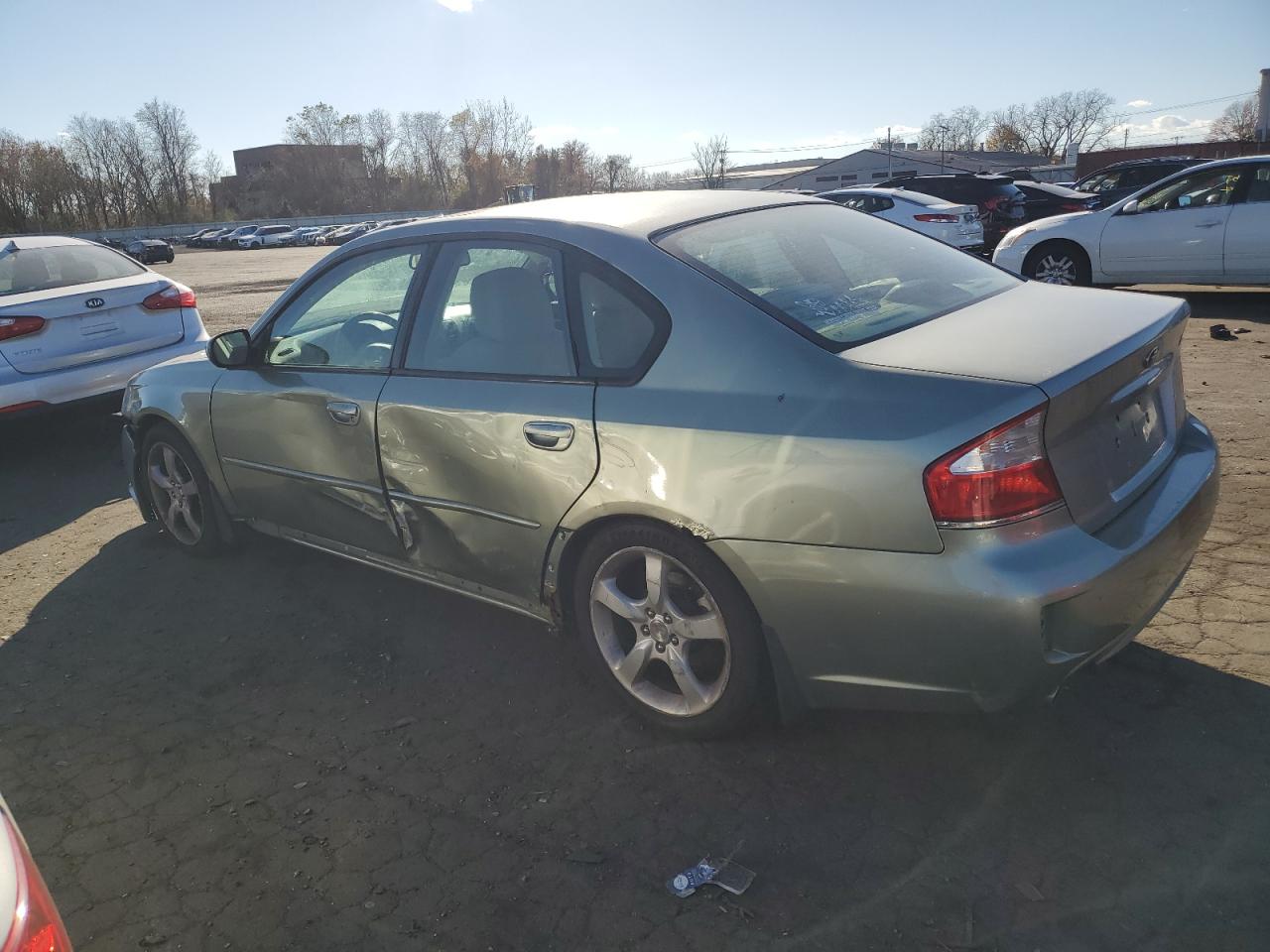 2009 Subaru Legacy - Image 2