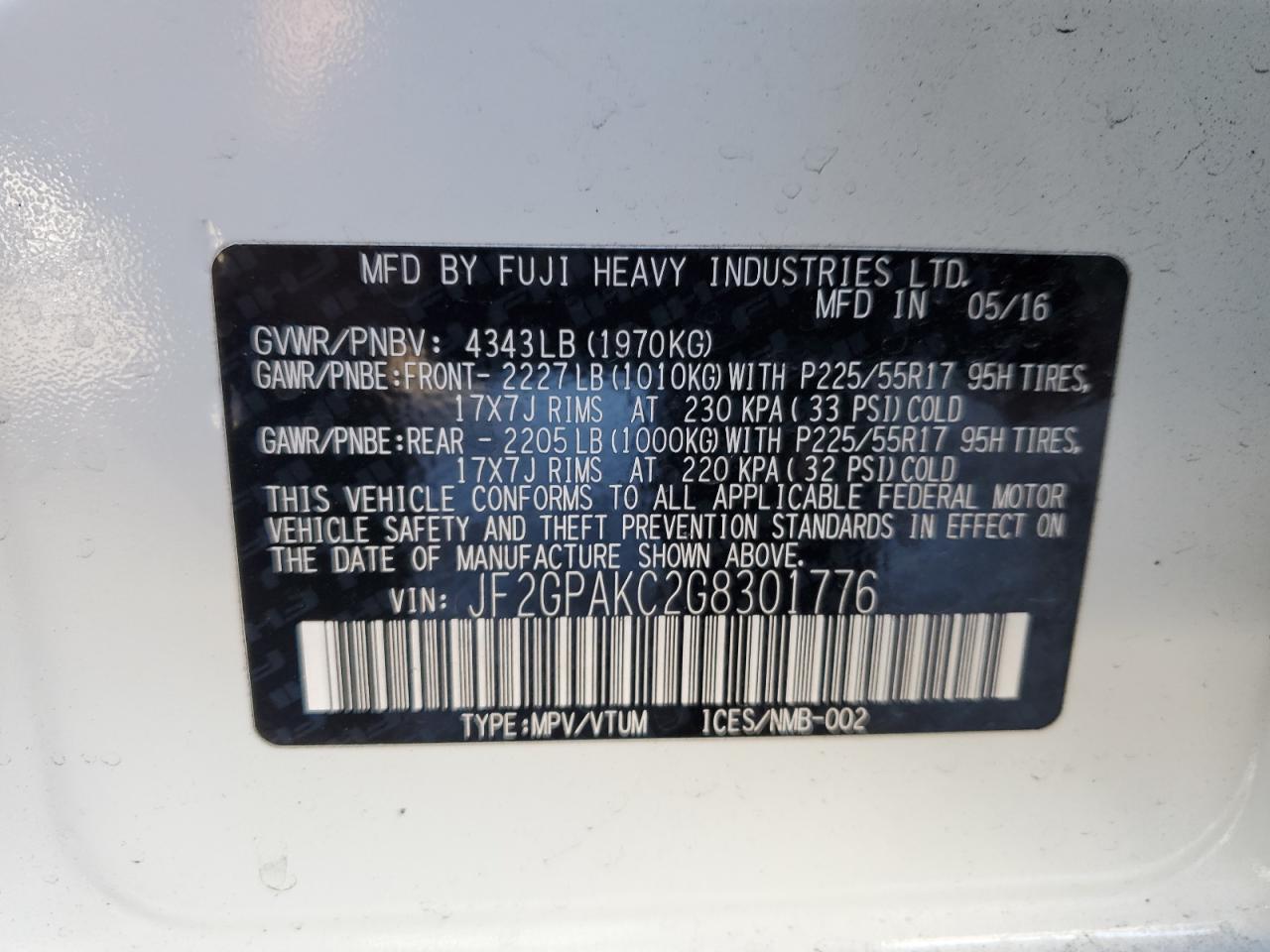 2016 Subaru XV - Image 12