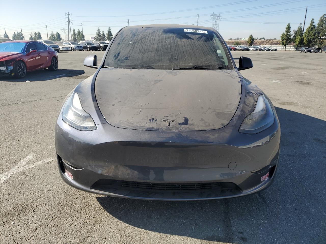 VIN 7SAYGDEEXPA172560 2023 TESLA MODEL Y no.5