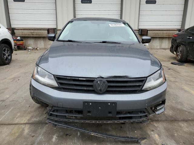  VOLKSWAGEN JETTA 2017 Srebrny