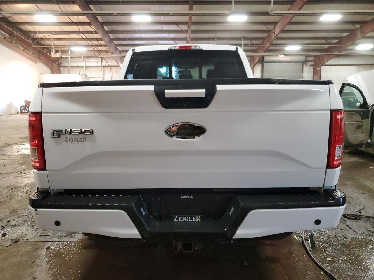 2016 Ford F-150 - Image 6