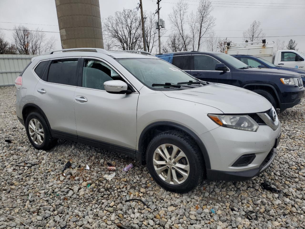 VIN 5N1AT2MV1FC828705 2015 NISSAN ROGUE no.4