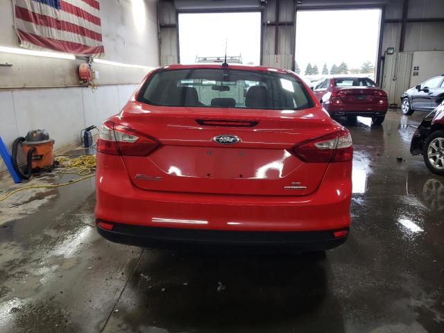  FORD FOCUS 2013 Red