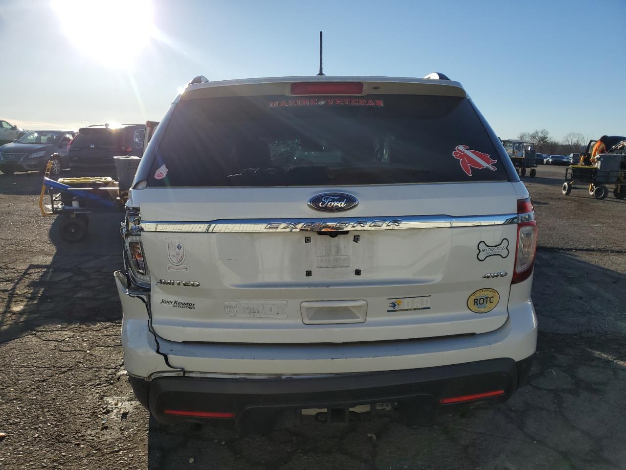 2014 Ford Explorer - Image 6