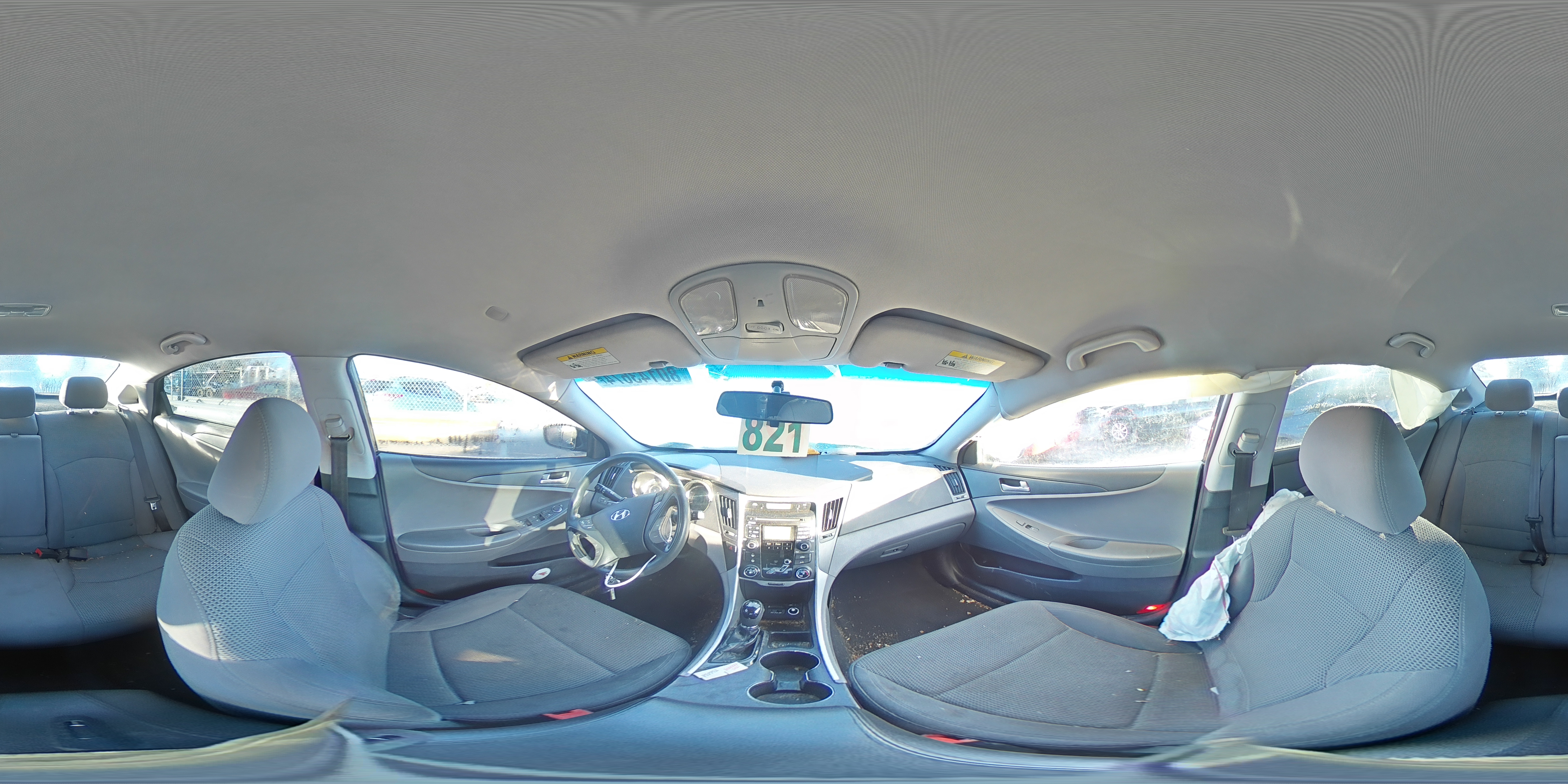 2011 Hyundai Sonata - Image 13