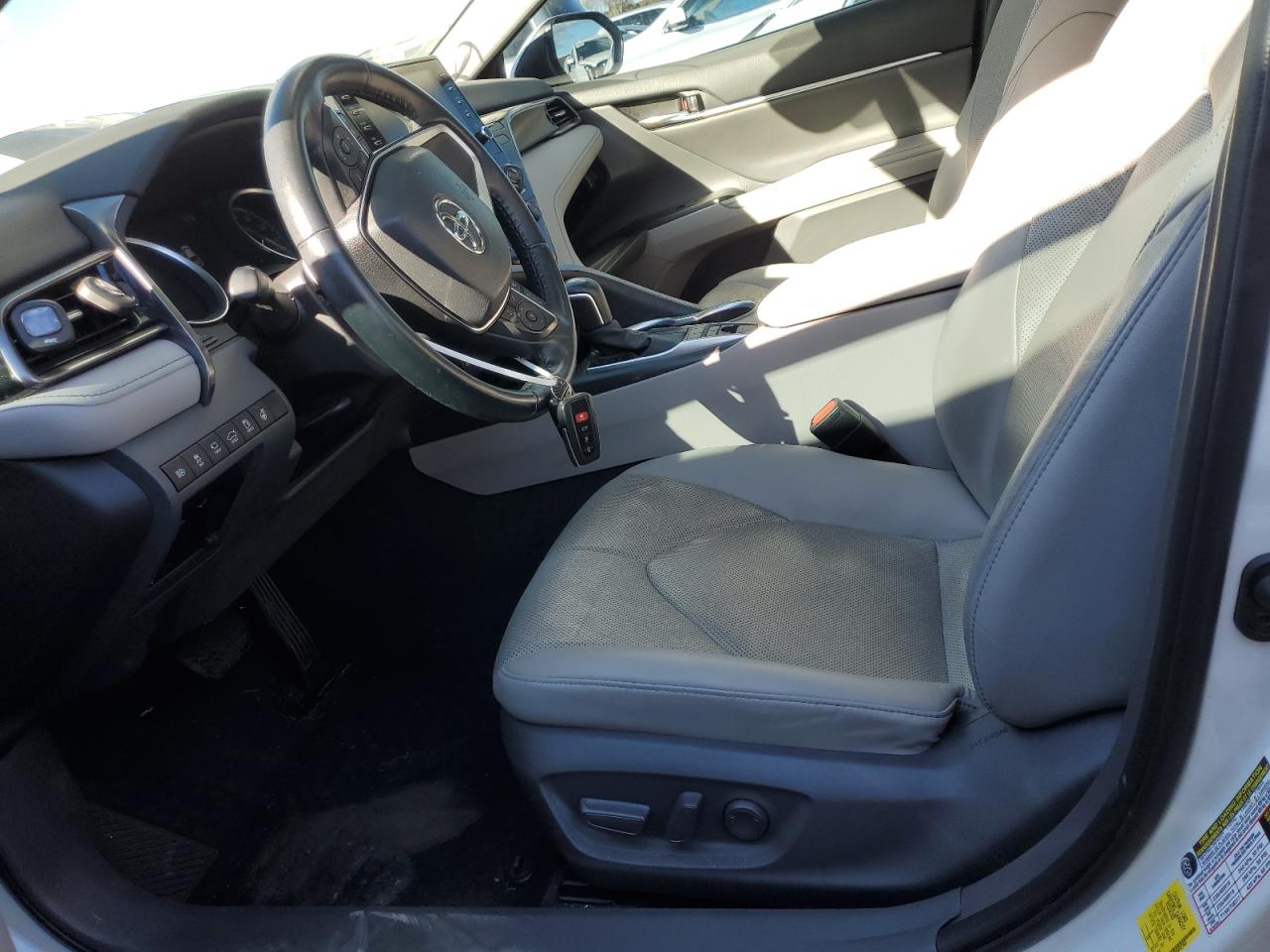 2021 Toyota Camry - Image 7
