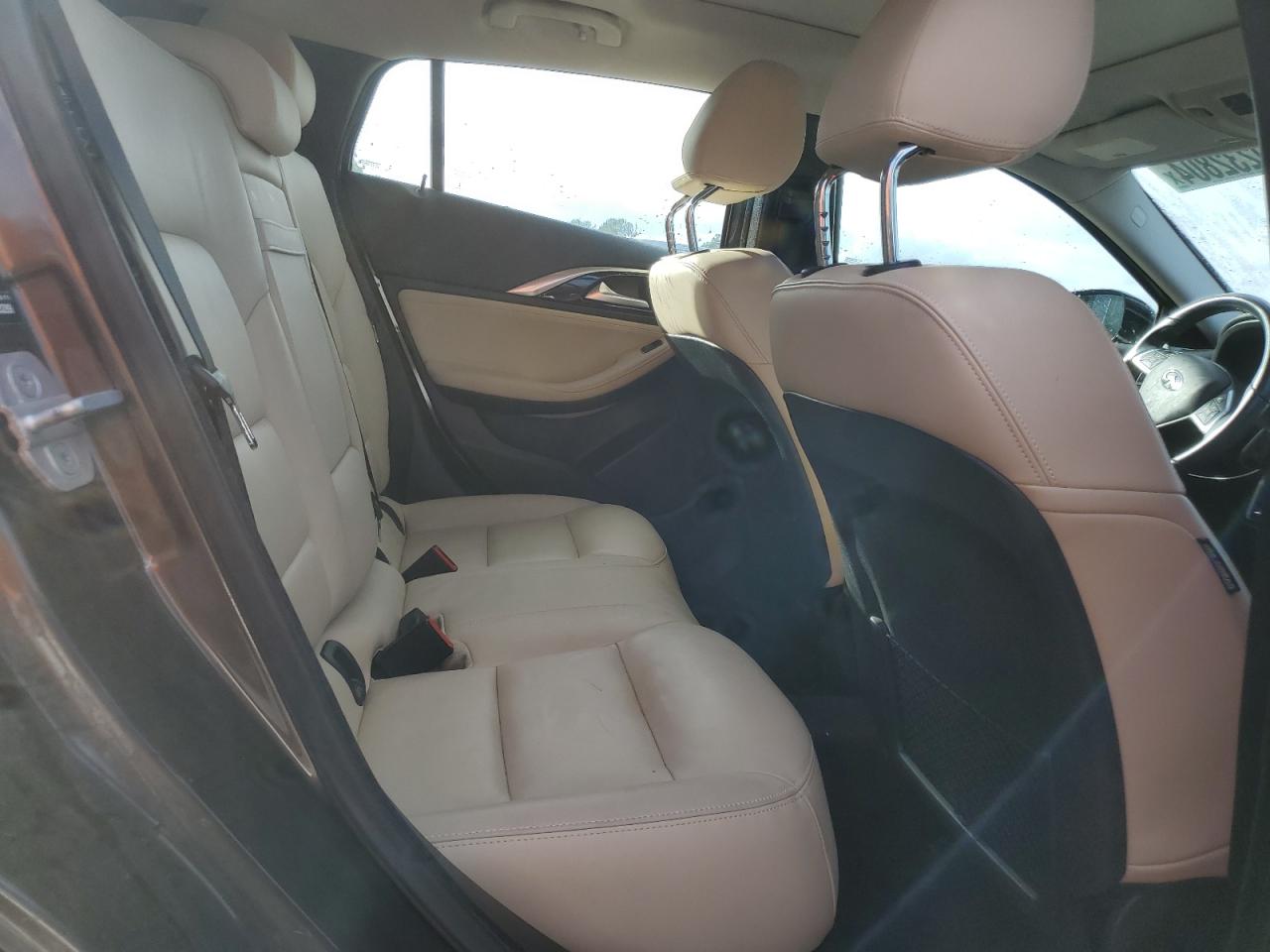 2017 Infiniti QX30 - Image 11