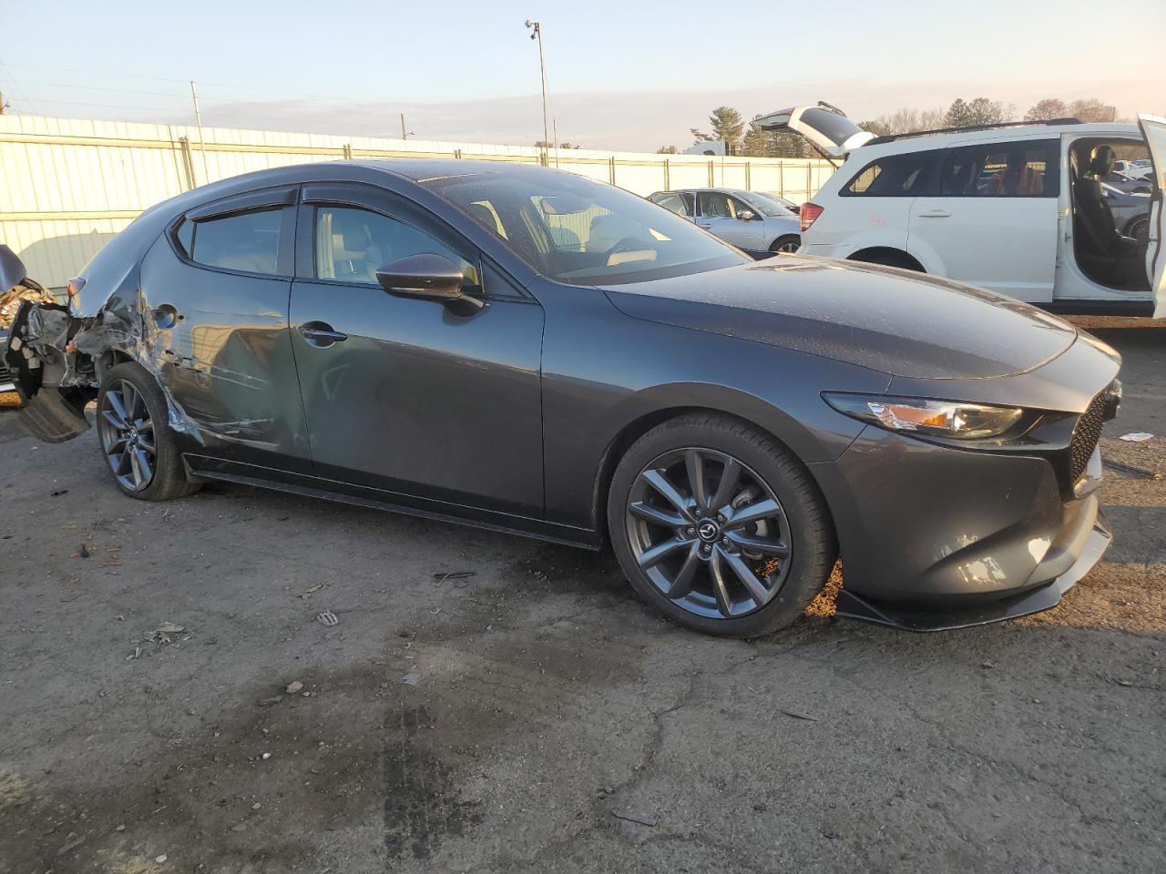2021 Mazda 3 - Image 4
