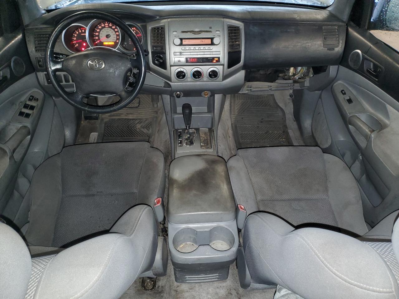 2005 Toyota Tacoma - Image 8