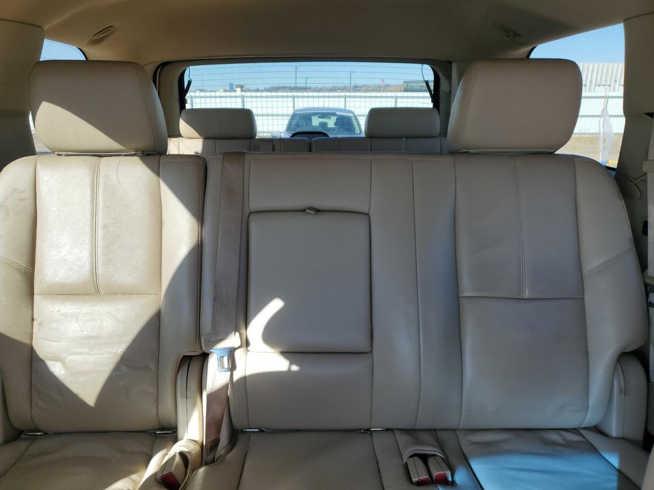 2012 GMC Yukon - Image 10
