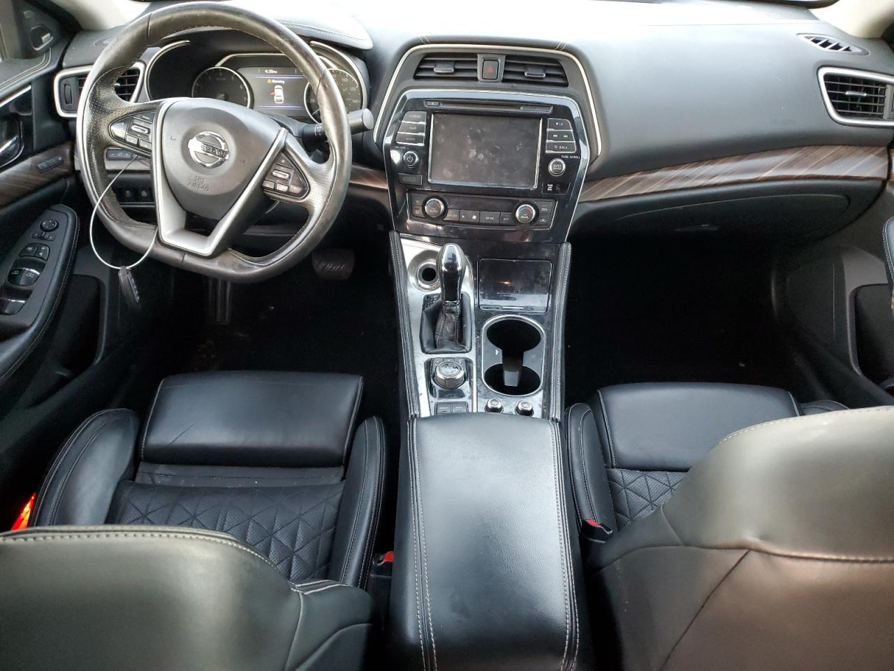 2017 Nissan Maxima - Image 8