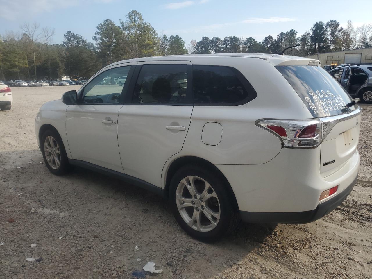 2014 Mitsubishi Outlander Se VIN: JA4AZ3A31EZ015902 Lot: 80217544