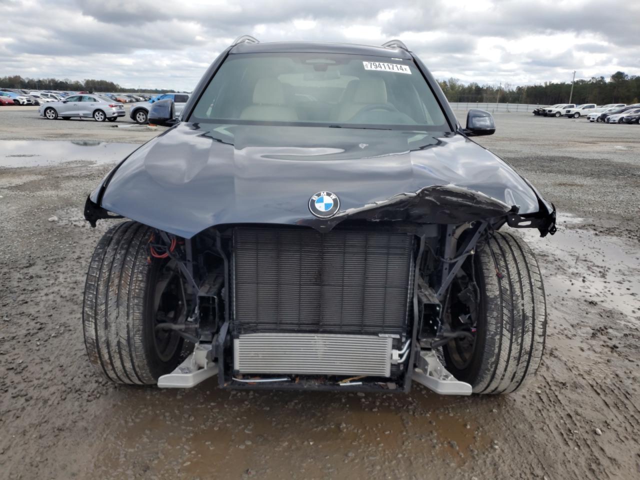 2021 BMW X7 - Image 5