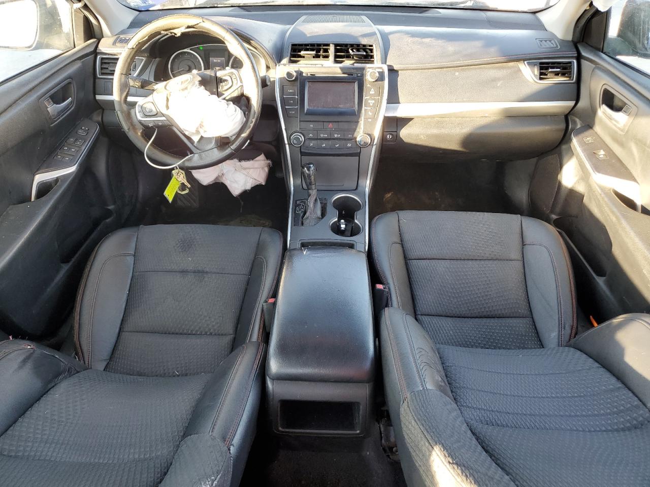 2015 Toyota Camry - Image 8