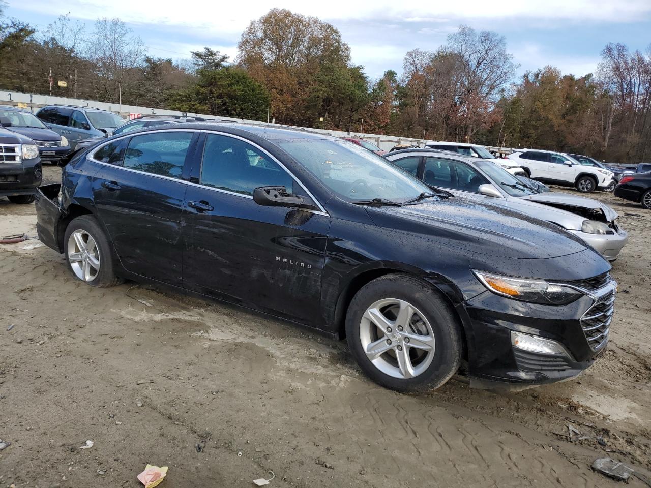 2019 Chevrolet Malibu - Image 4
