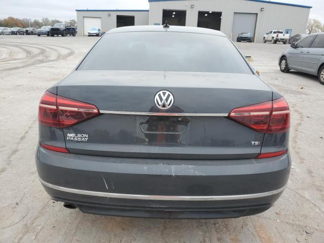  VOLKSWAGEN PASSAT 2017 Gray