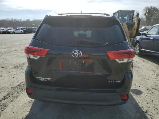  TOYOTA HIGHLANDER 2018 Granatowy