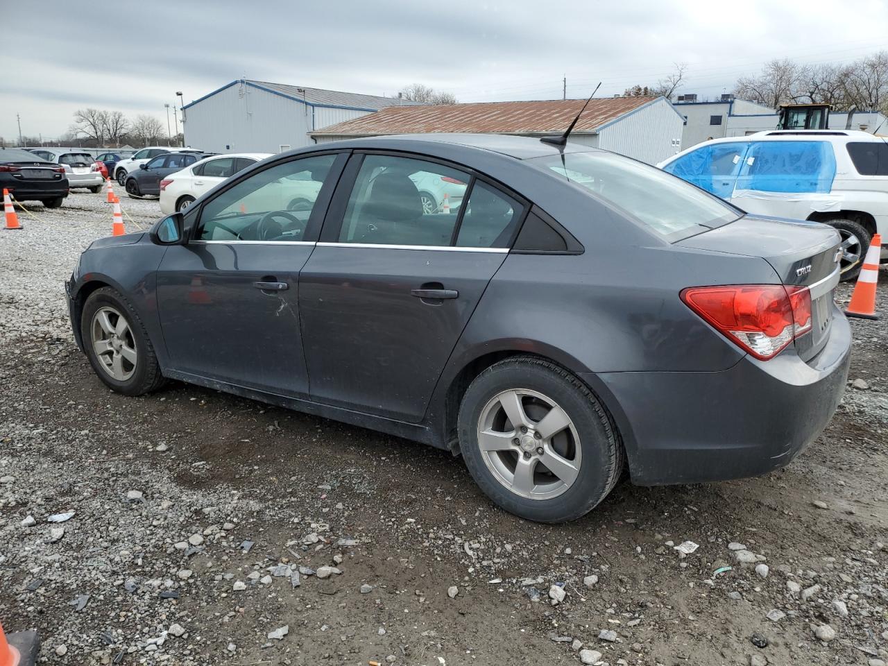 VIN 1G1PC5SB7D7225104 2013 CHEVROLET CRUZE no.2