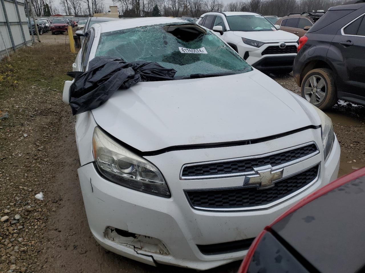 VIN 1G11C5SA9DF144138 2013 CHEVROLET MALIBU no.5