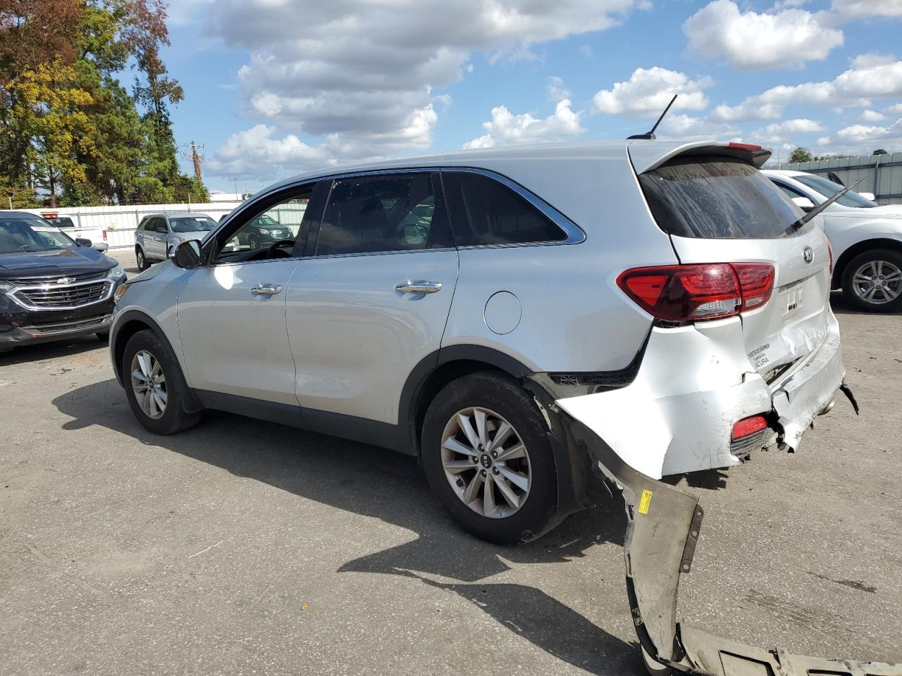 2019 Kia Sorento - Image 2
