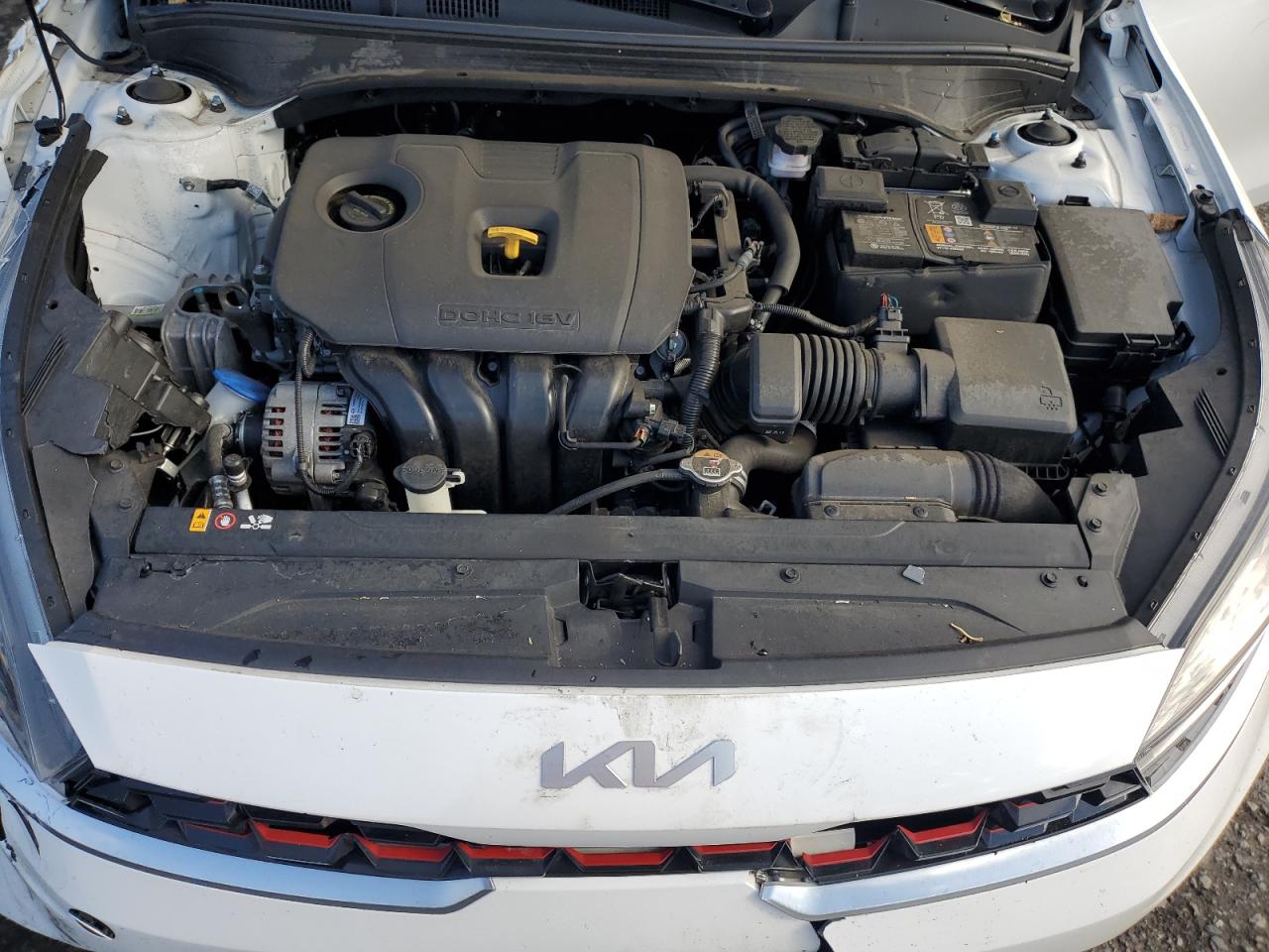 2023 Kia Forte - Image 11