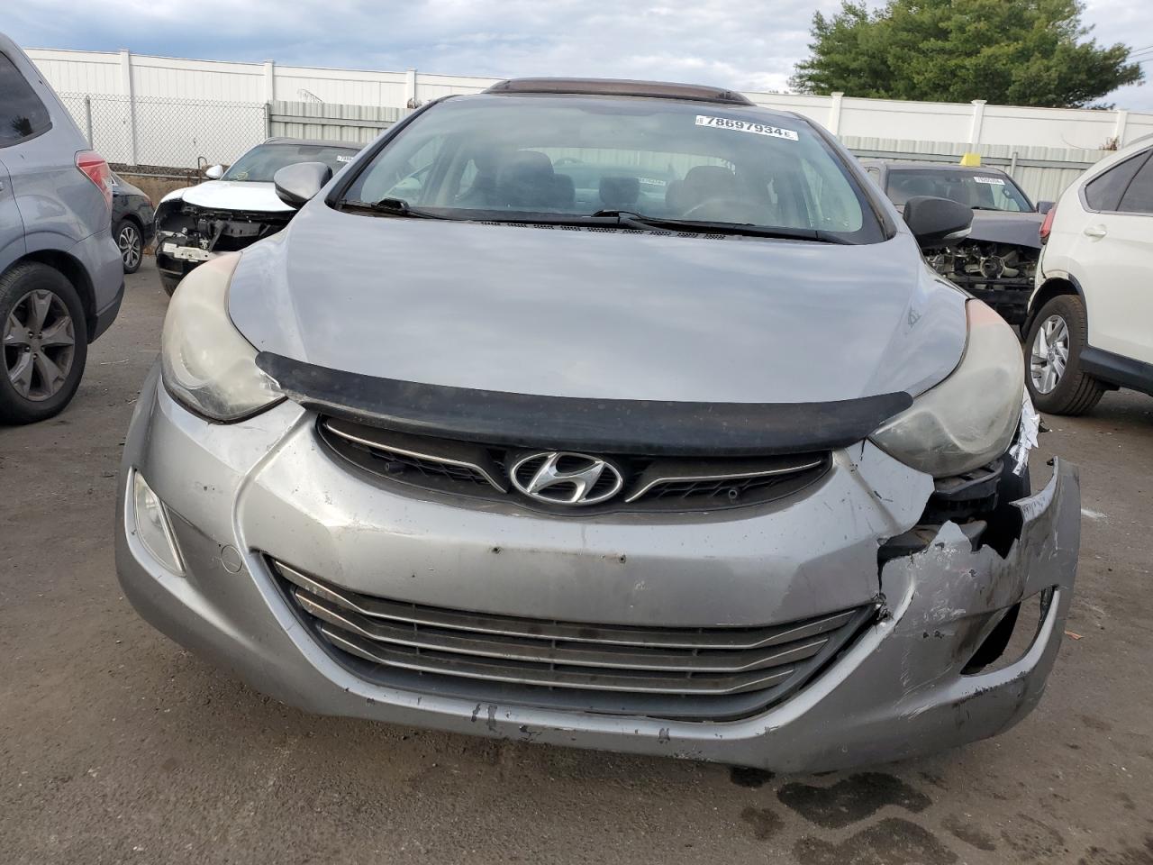 2012 Hyundai Elantra - Image 5