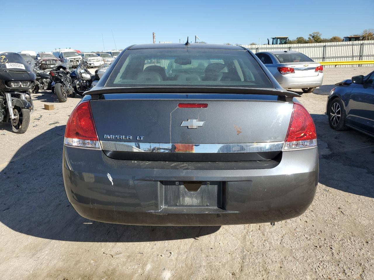 2010 Chevrolet Impala - Image 6