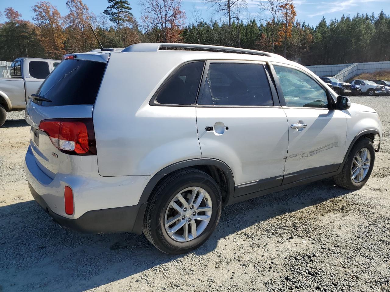 2014 Kia Sorento - Image 3