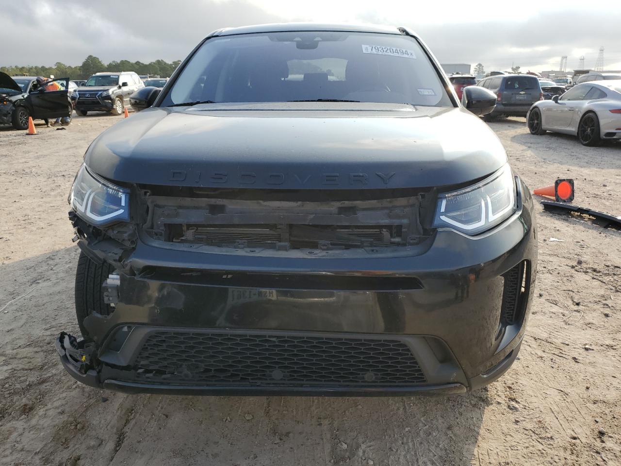 2020 Land Rover Discovery - Image 5