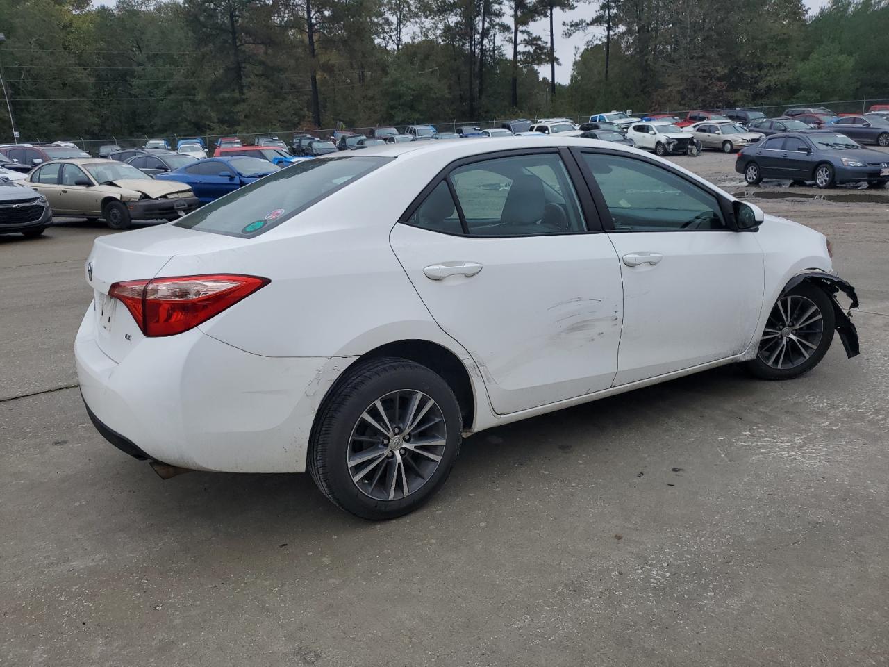 2018 Toyota Corolla - Image 3