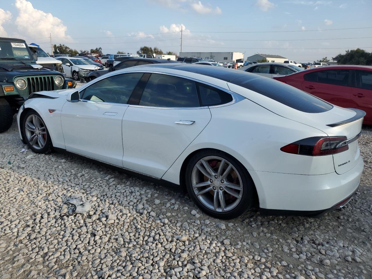 VIN 5YJSA1CP8DFP12168 2013 TESLA MODEL S no.2