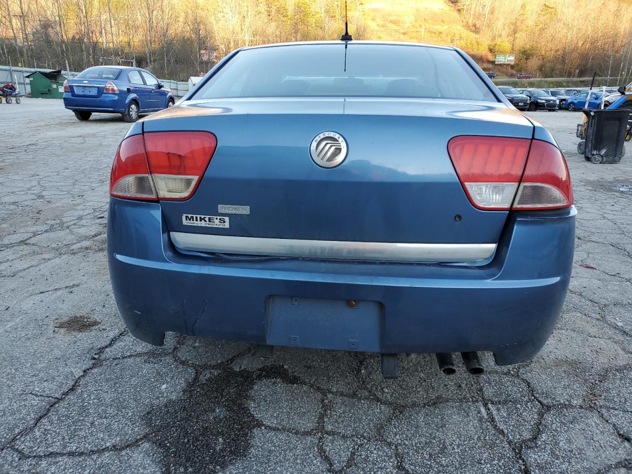 2010 Mercury Milan - Image 6