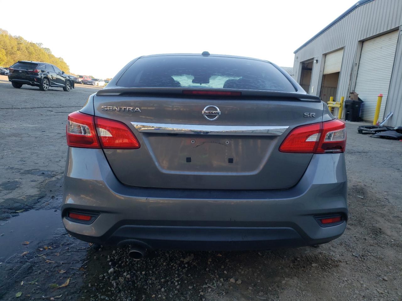 VIN 3N1AB7AP8JY304724 2018 NISSAN SENTRA no.6