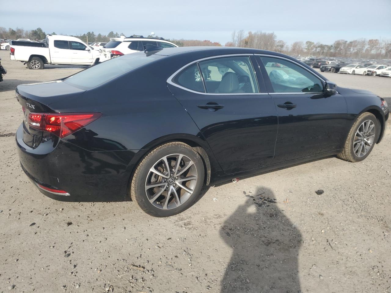 2015 Acura TLX - Image 3