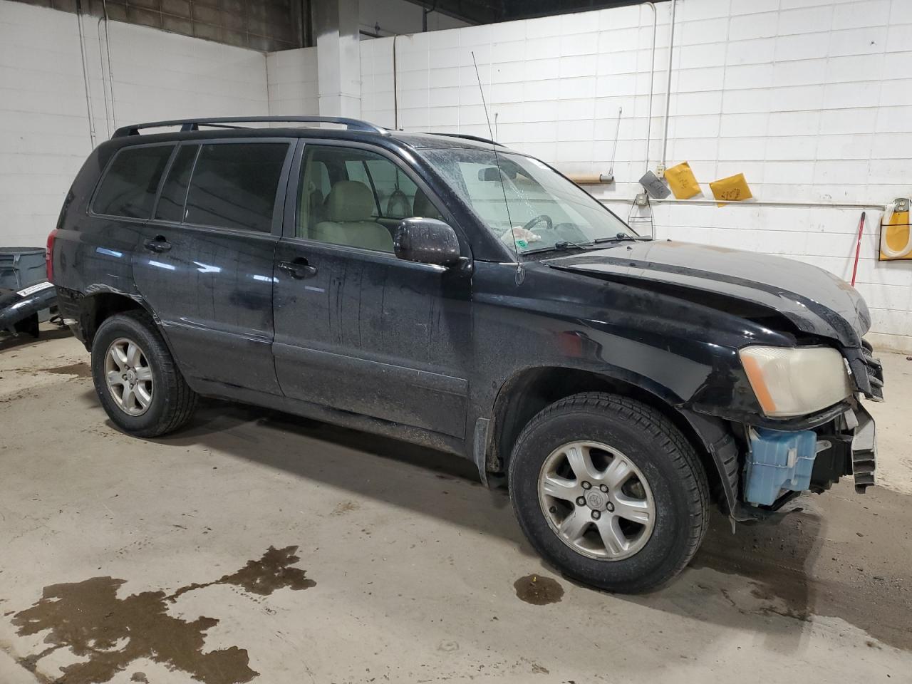 2002 Toyota Highlander - Image 4