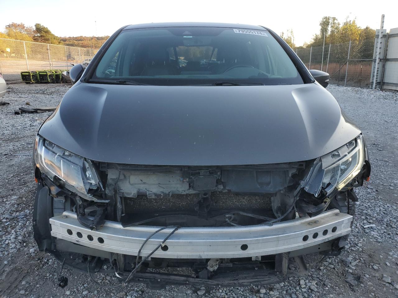 2018 Honda Odyssey - Image 5