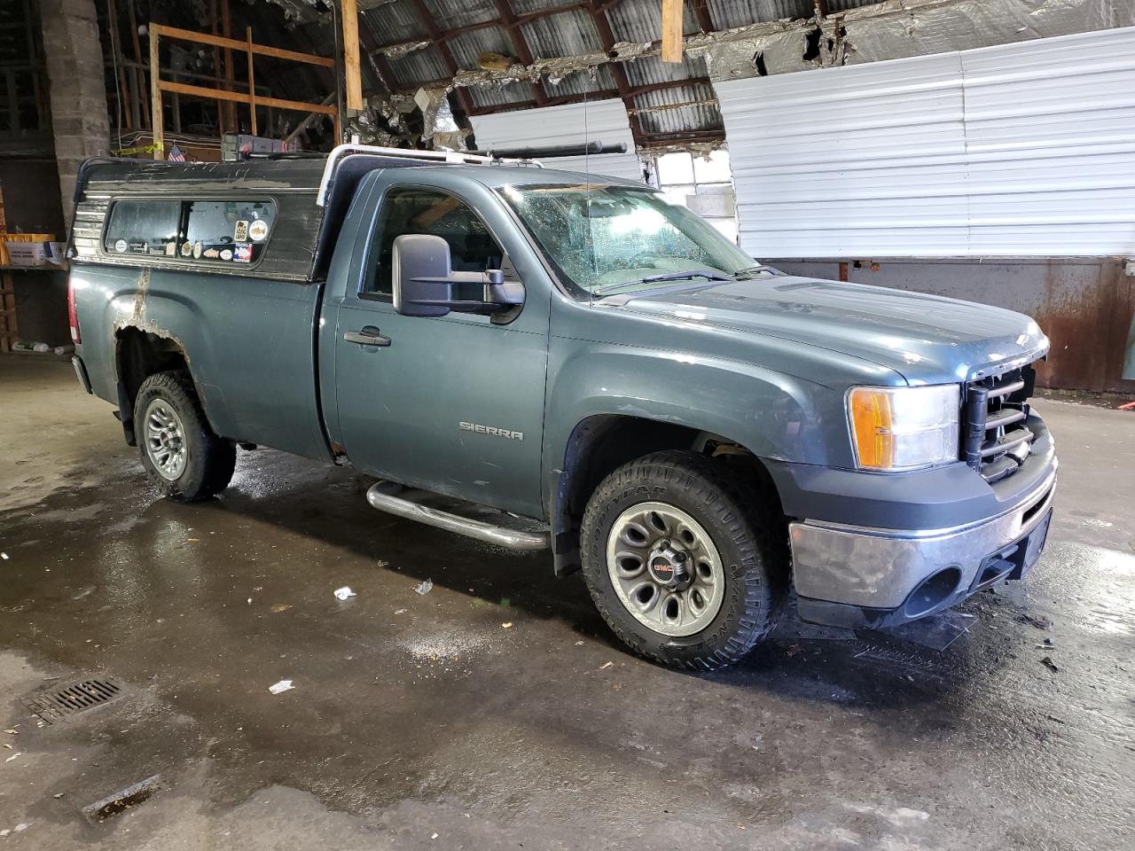 2011 GMC Sierra - Image 4