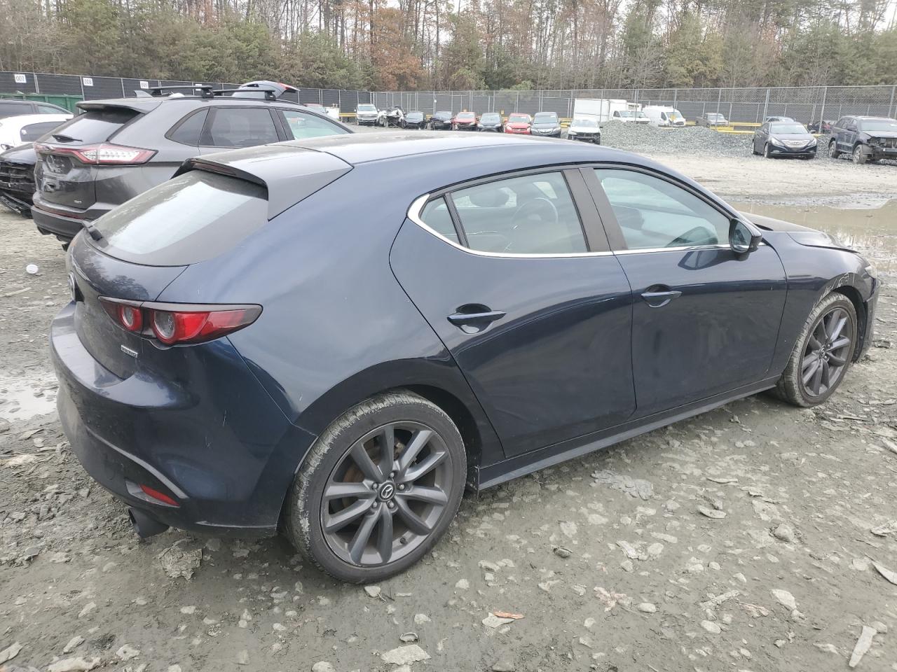 VIN JM1BPAJM3K1136521 2019 MAZDA 3 no.3