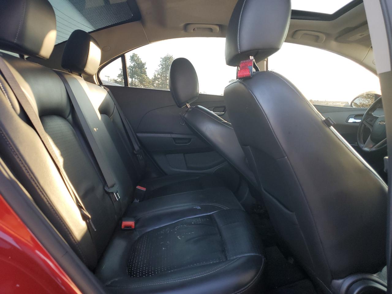 2015 Chevrolet Sonic - Image 10