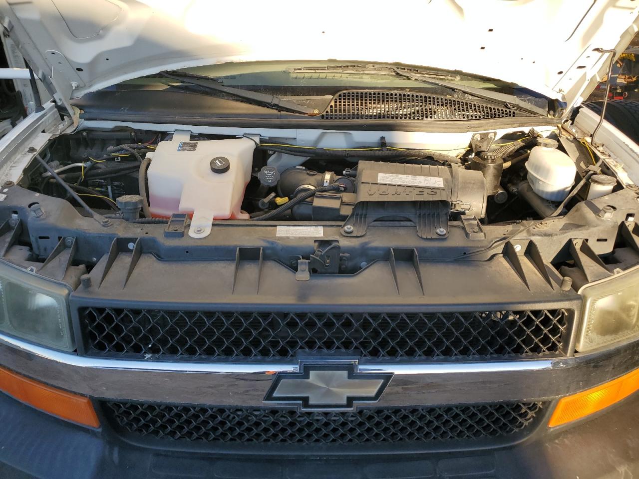 2006 Chevrolet Express G3500 VIN: 1GBJG31U86111071 Lot: 81103874