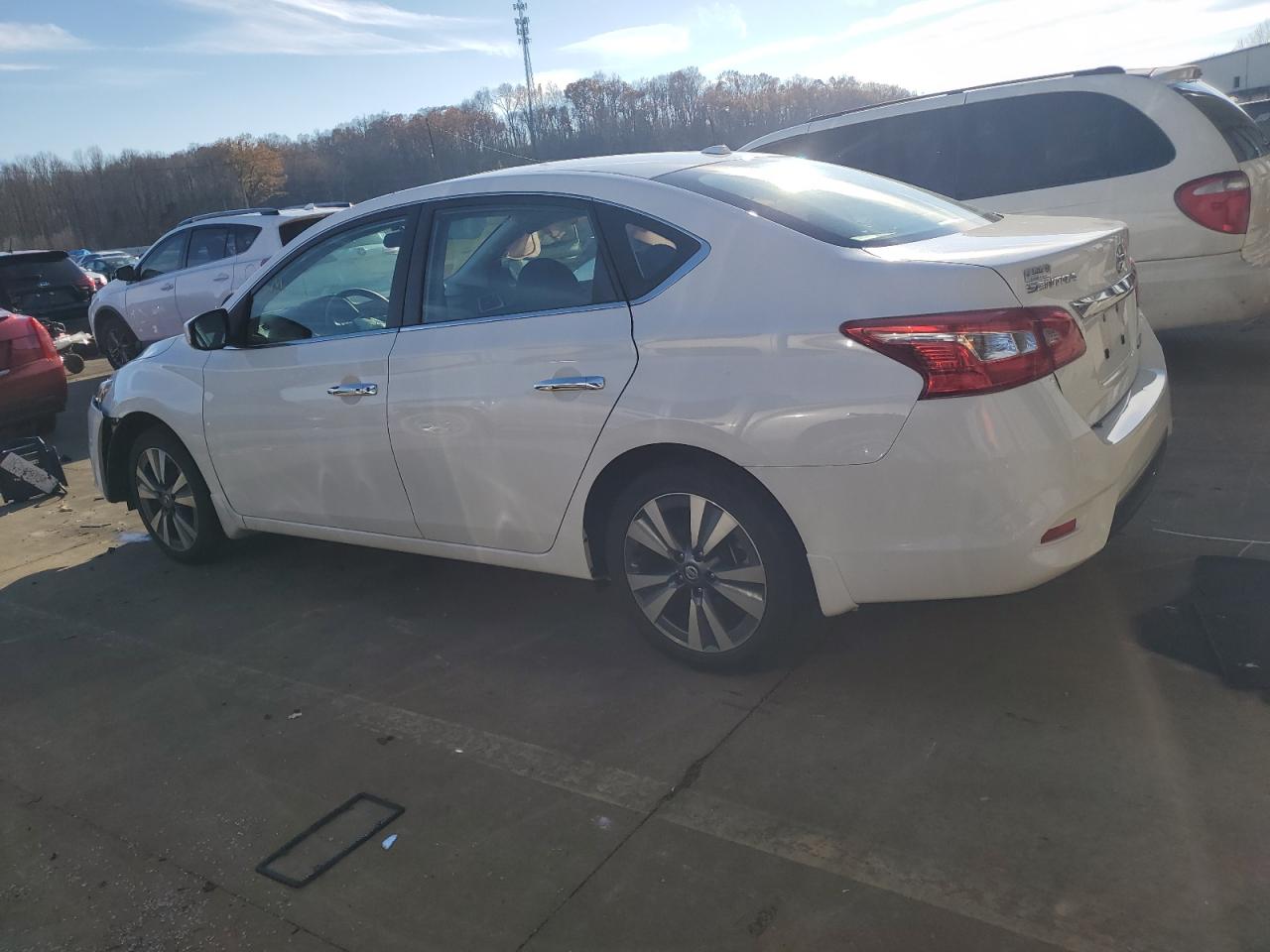 2019 Nissan Sentra - Image 2