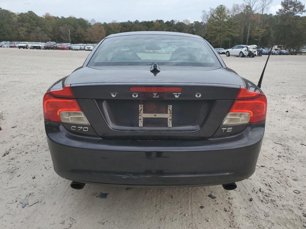 2011 Volvo C70 - Image 6