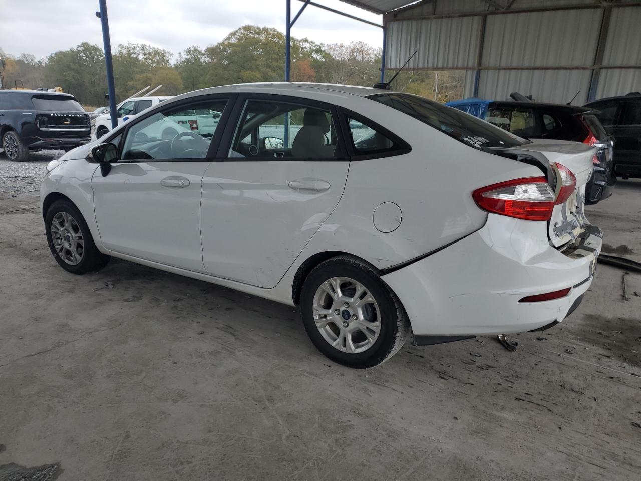 2016 Ford Fiesta - Image 2