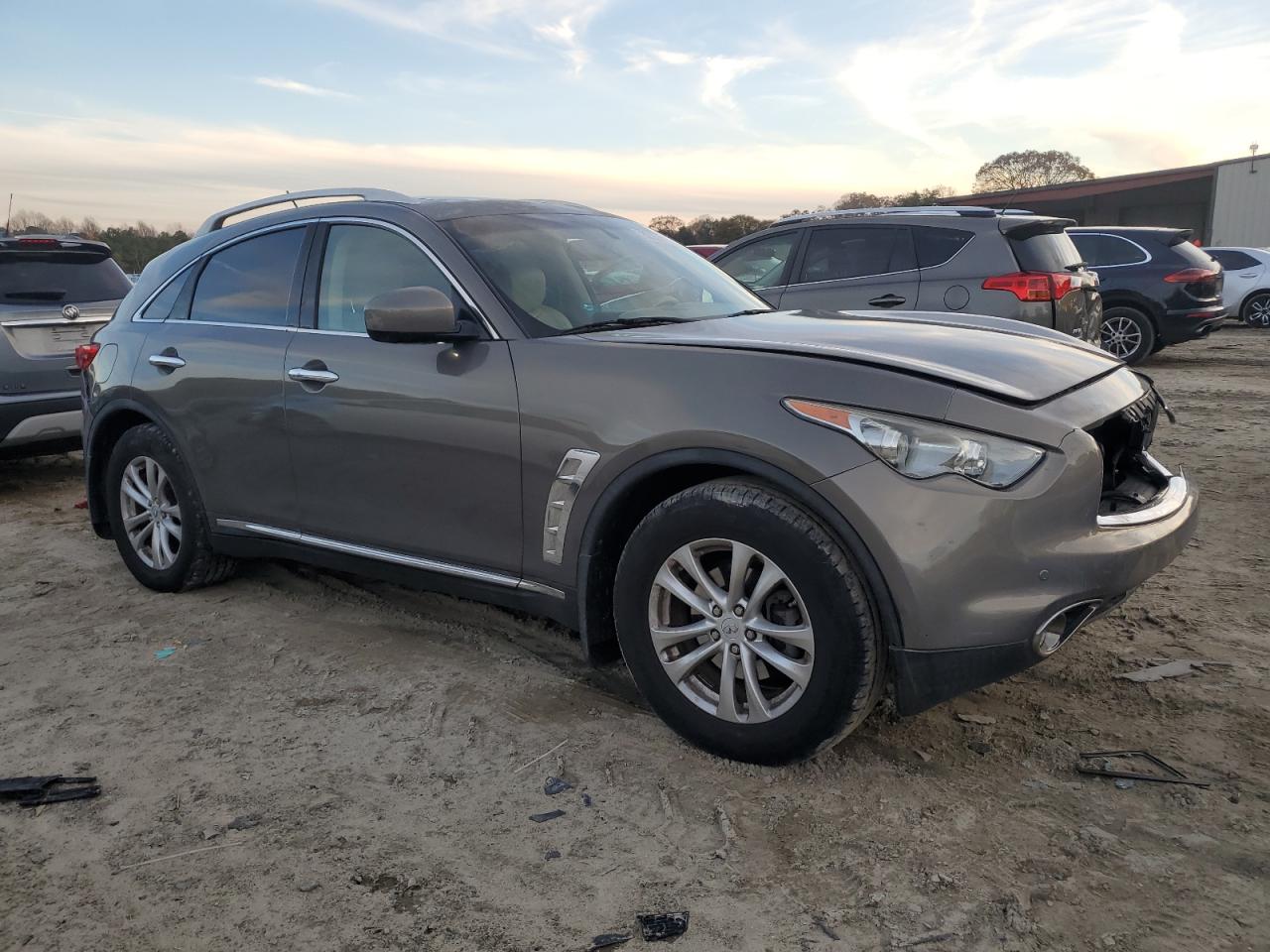2013 Infiniti FX - Image 4