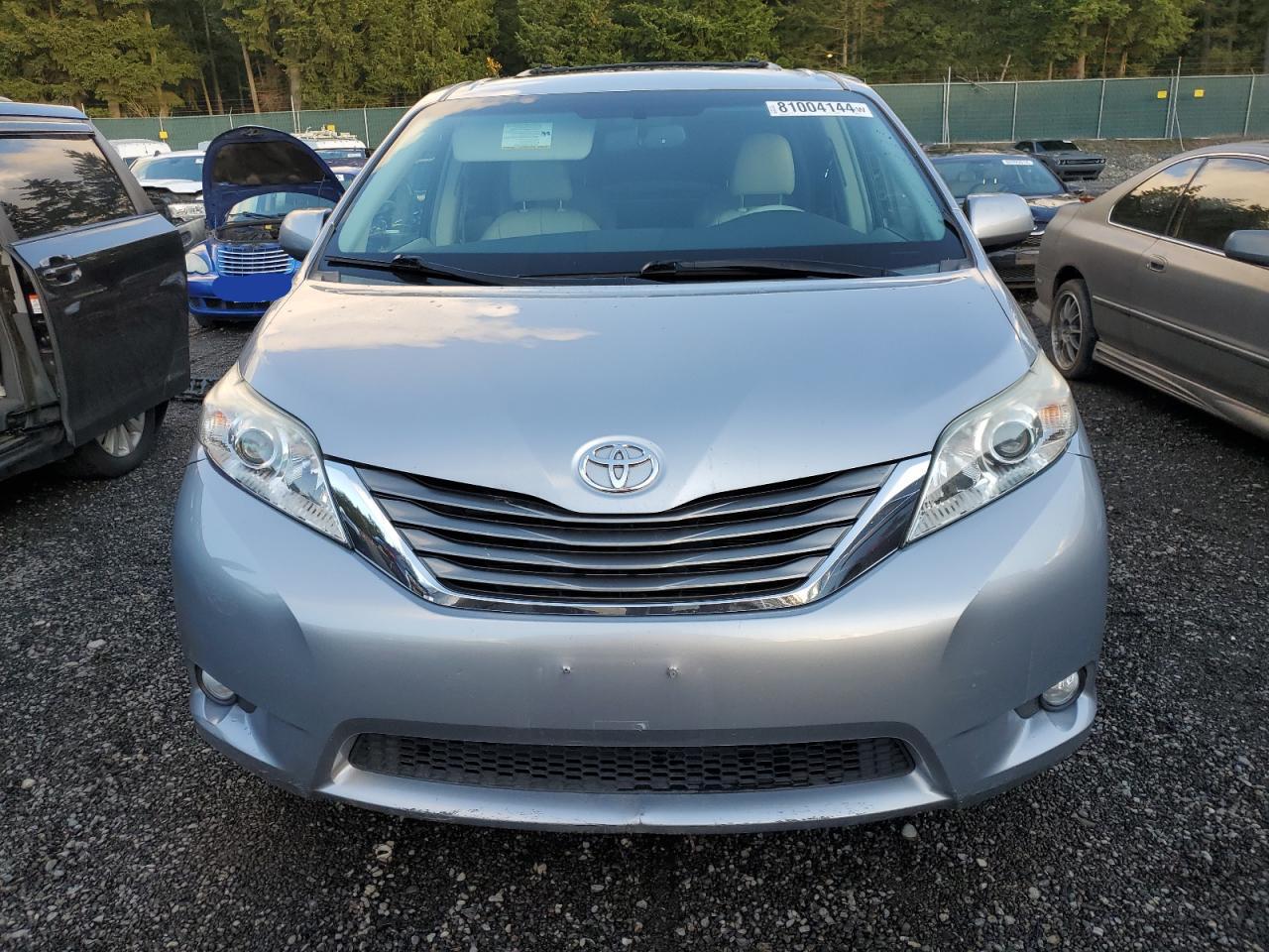 2012 Toyota Sienna Xle VIN: 5TDDK3DC4CS034784 Lot: 81004144