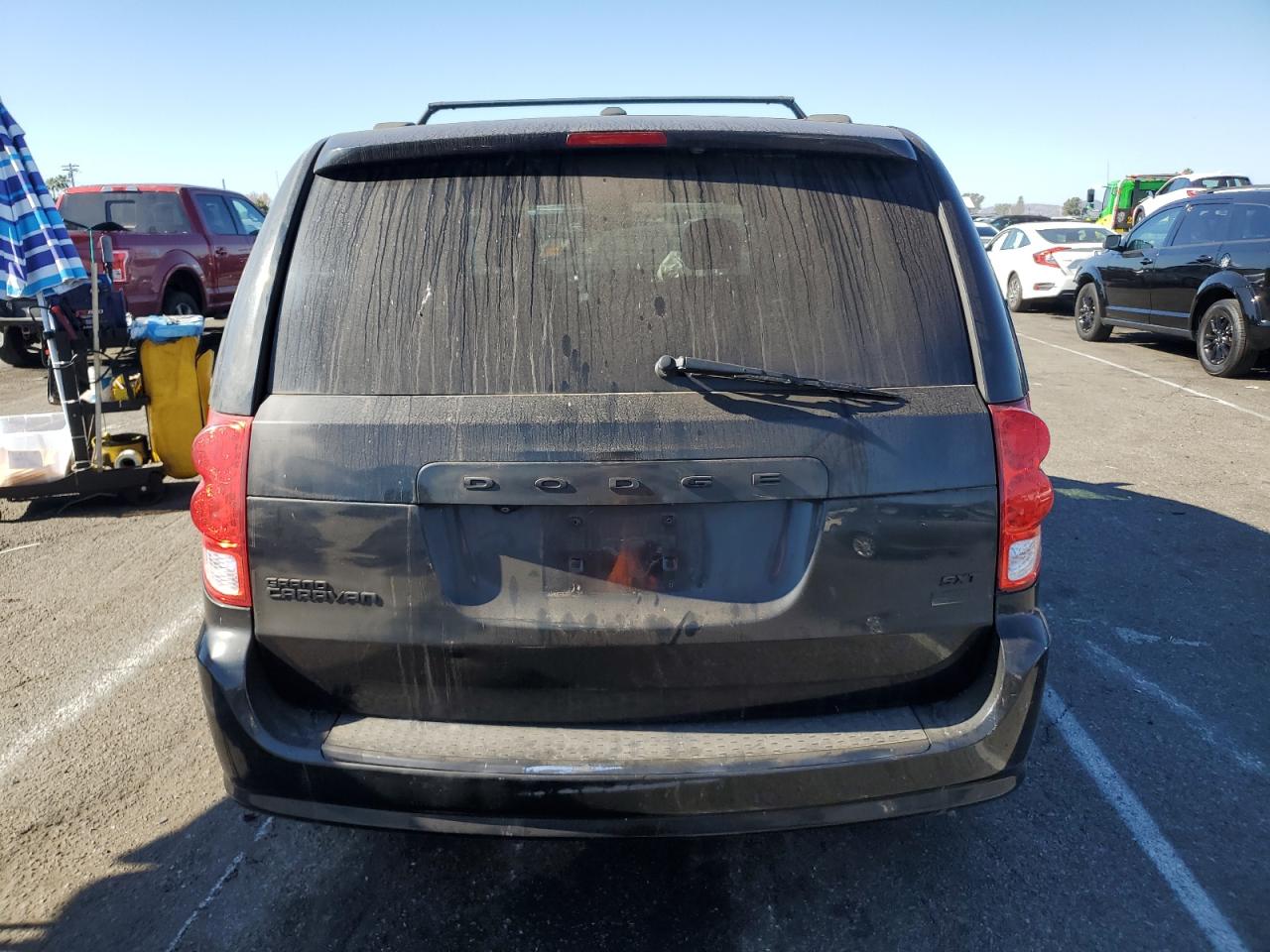 2017 Dodge Caravan - Image 6