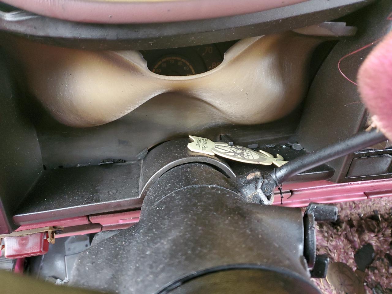 1990 Chevrolet GMT-400 - Image 9